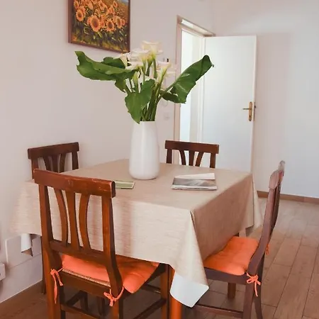 Appartamento Casa Viola -locazione Breve